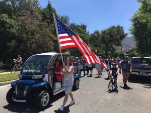 2016-07-13 tale of 2 parades